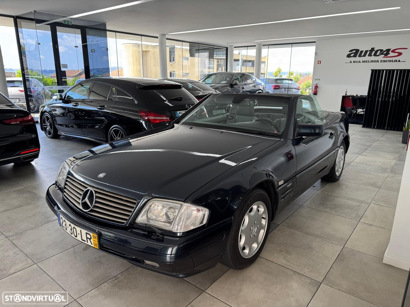 Mercedes-Benz SL 280 - 32