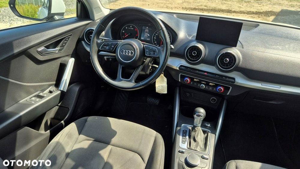 Audi Q2 30 TDI S tronic design - 14
