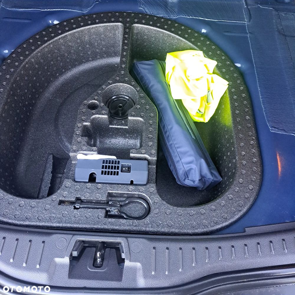 Ford Focus 1.0 EcoBoost Start-Stopp-System COOL&CONNECT - 12