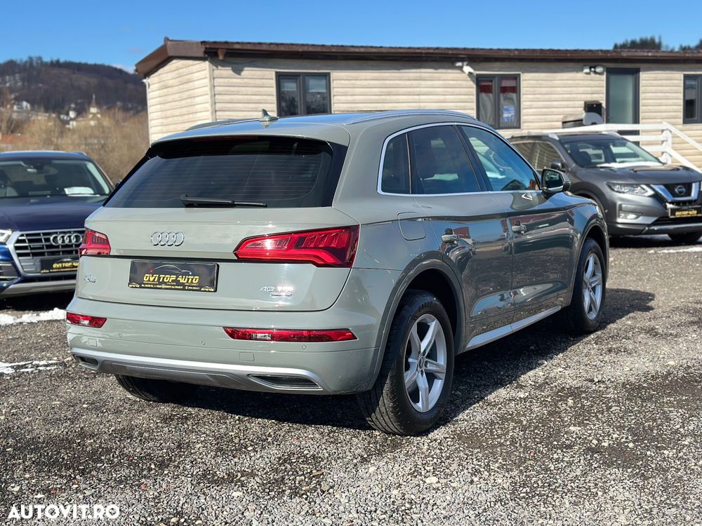 Audi Q5 40 TDI quattro S tronic sport - 4