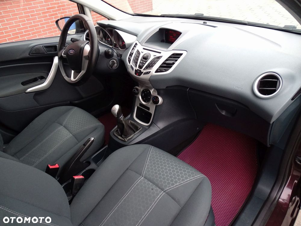 Ford Fiesta 1.4 Platinium X - 19