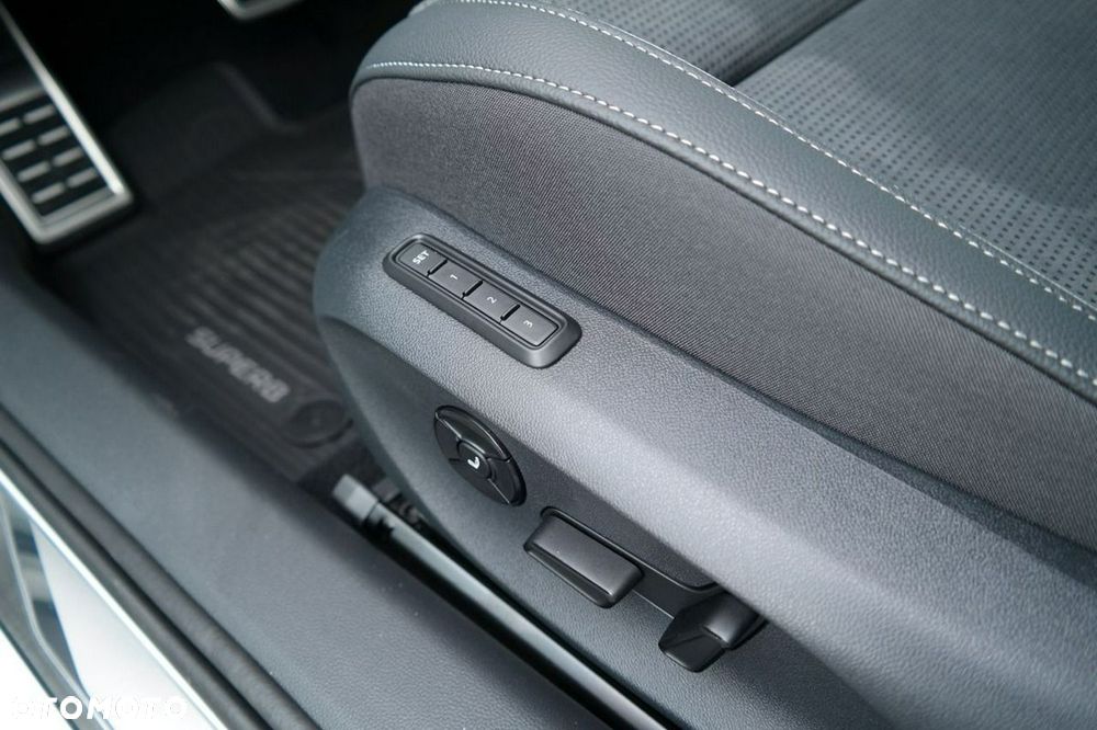 Skoda Superb - 27