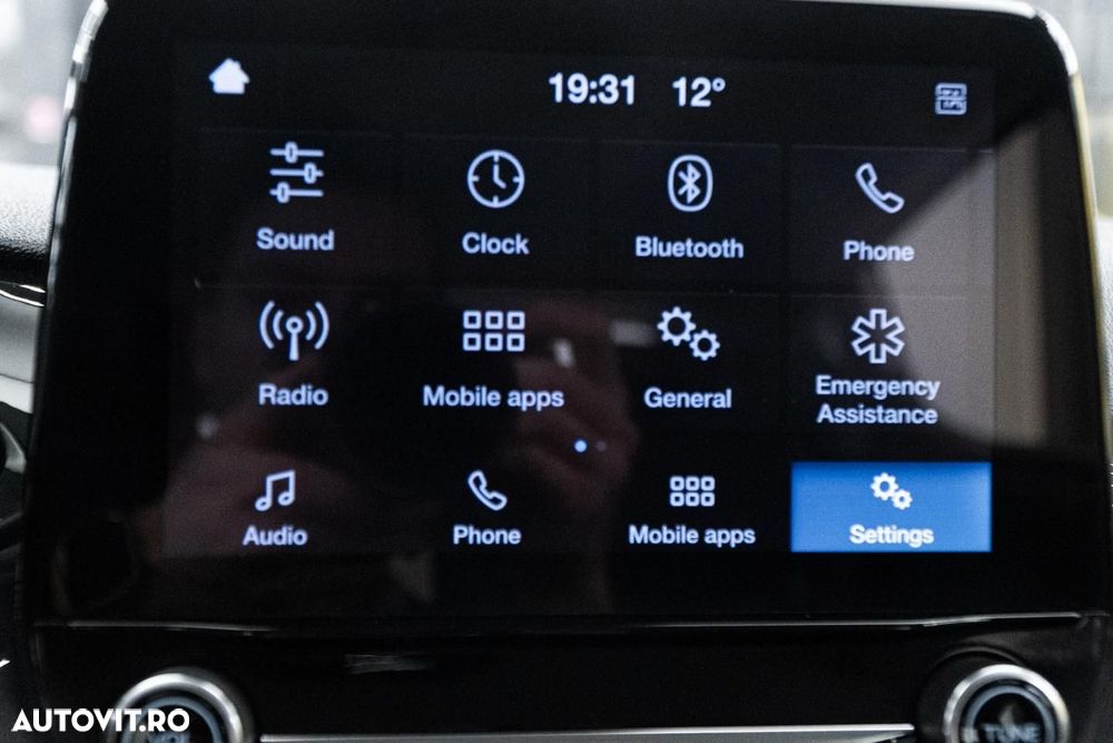 Ford Fiesta 1.1 Trend Connected - 37