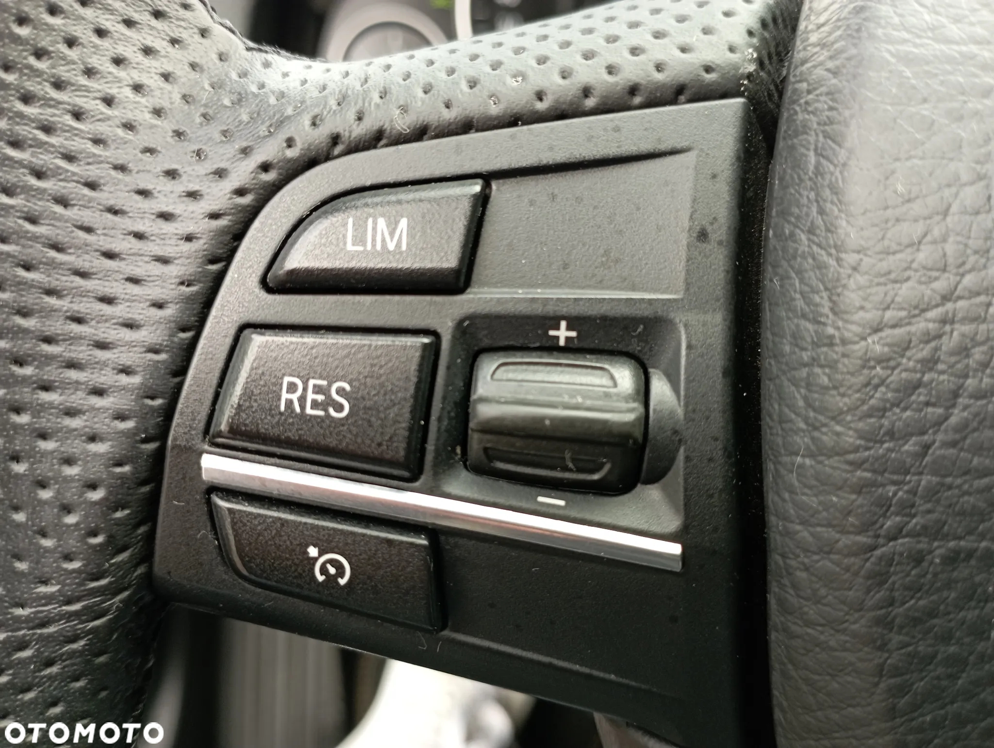 BMW Seria 5 520d - 18