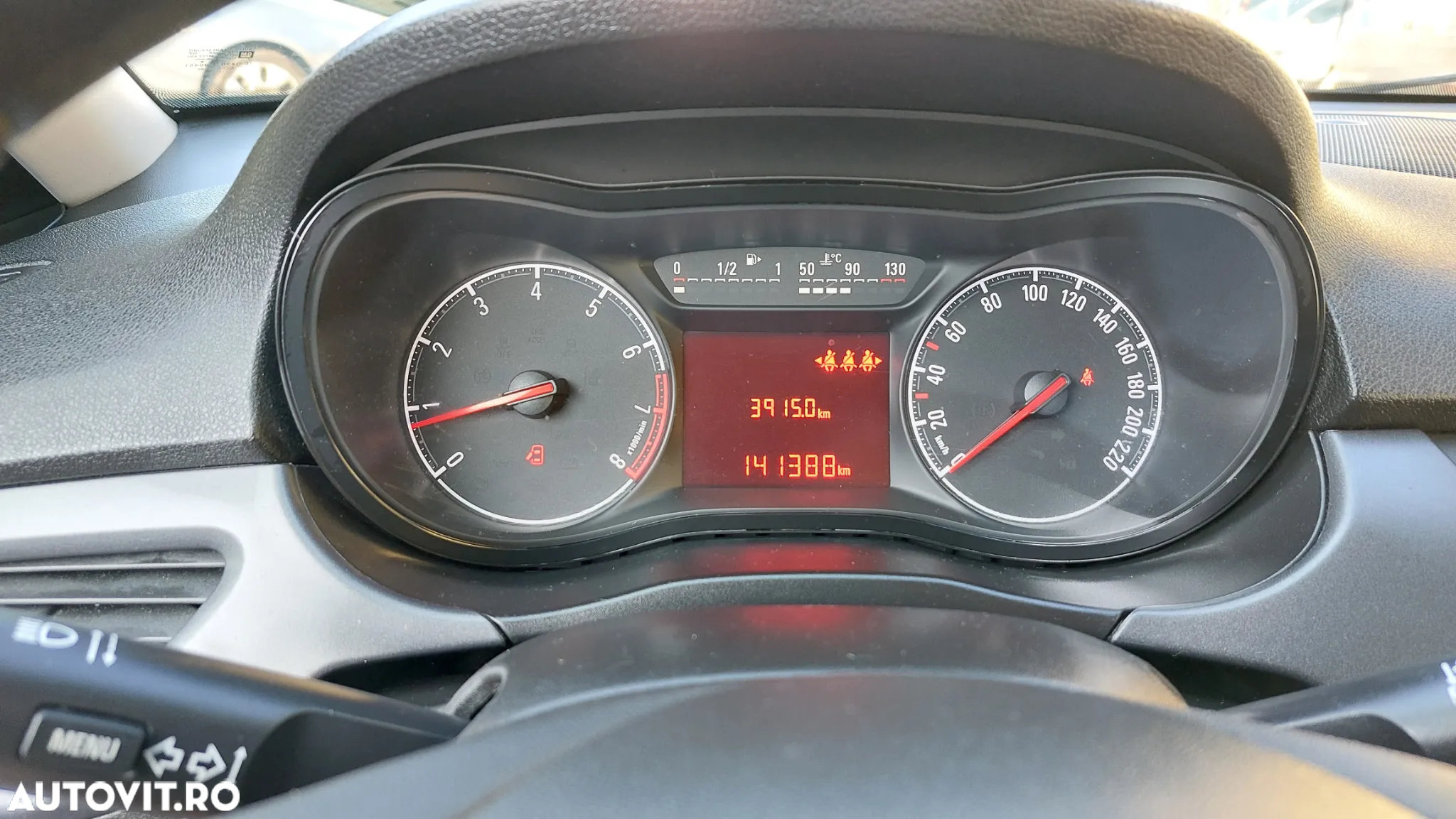 Opel Corsa 1.4 Selection - 8