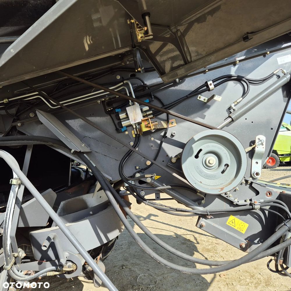 Claas Lexion 770TT z hederem - 13