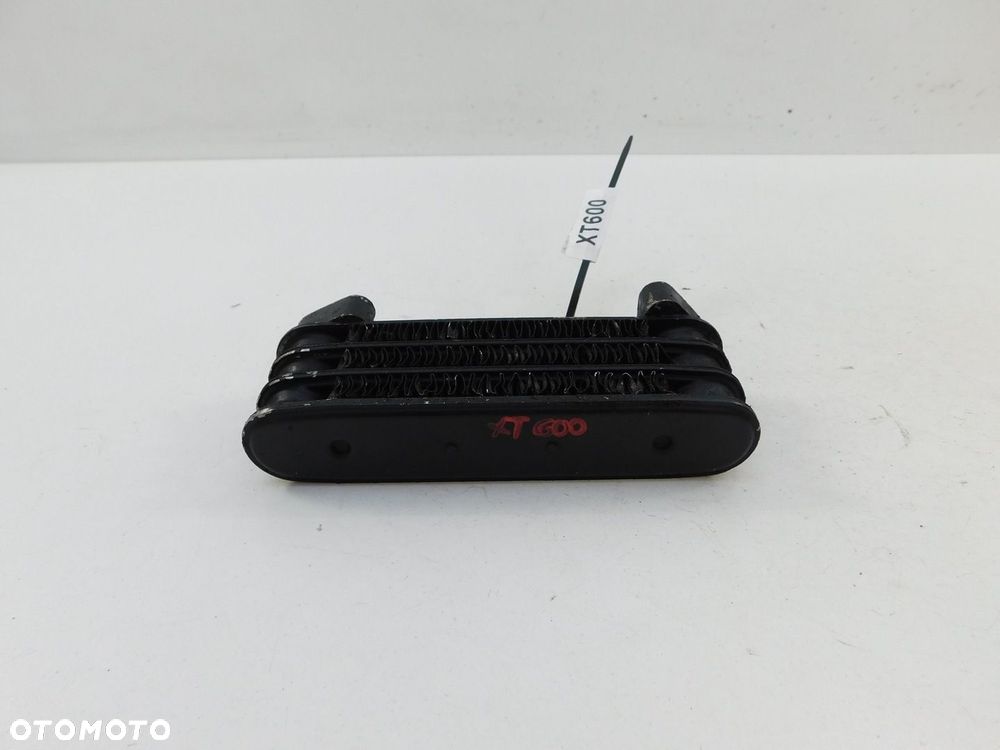 YAMAHA XT 600 CHŁODNICA OLEJU - 2