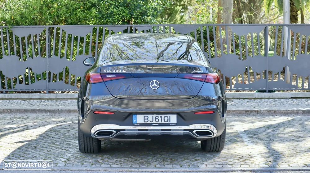 Mercedes-Benz GLC 300 de Coupe 4Matic - 9