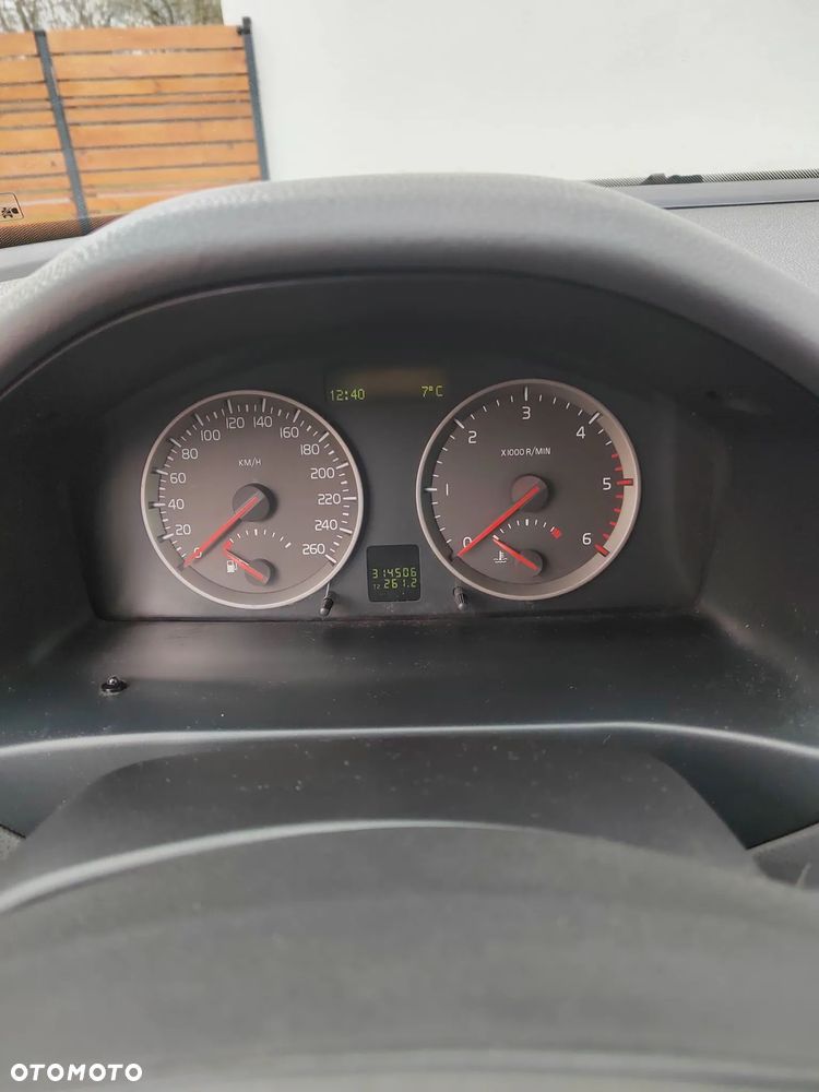 Volvo V50 2.0D DPF Momentum - 10