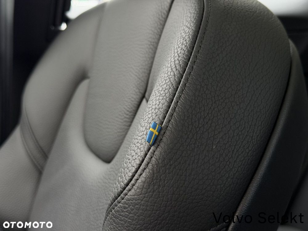 Volvo XC 60 - 38