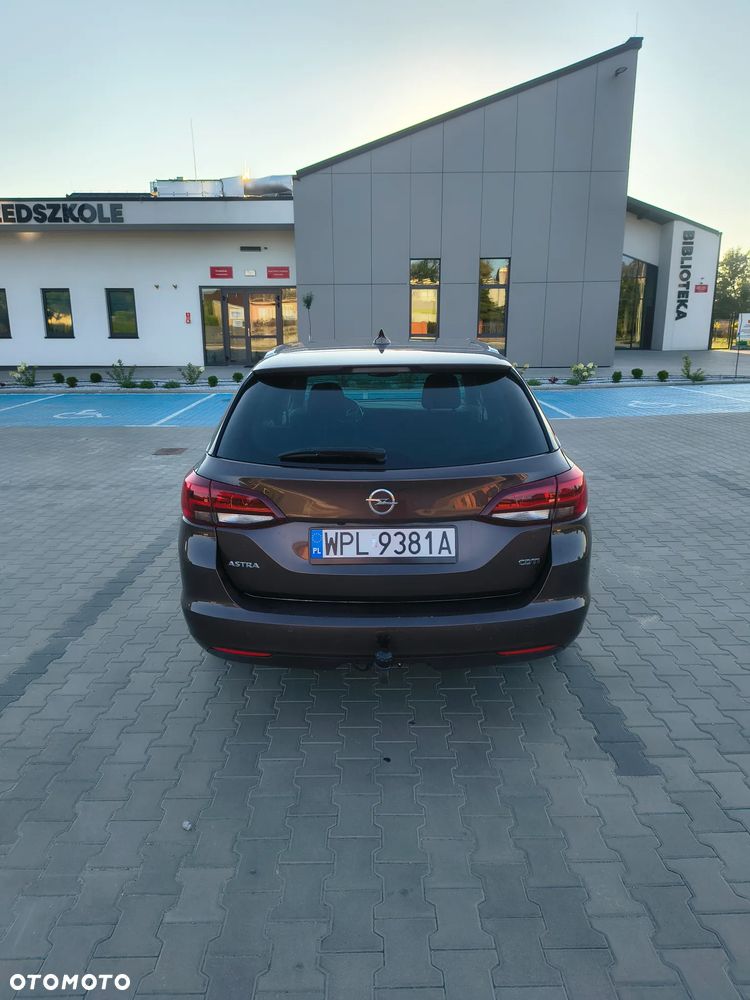 Opel Astra 1.6 CDTI Cosmo - 6