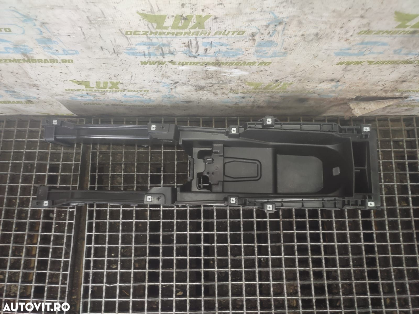 Consola centrala em2b-r043b04 anw Ford Galaxy 3 [2015 - 2020] 2.0 tdc - 2