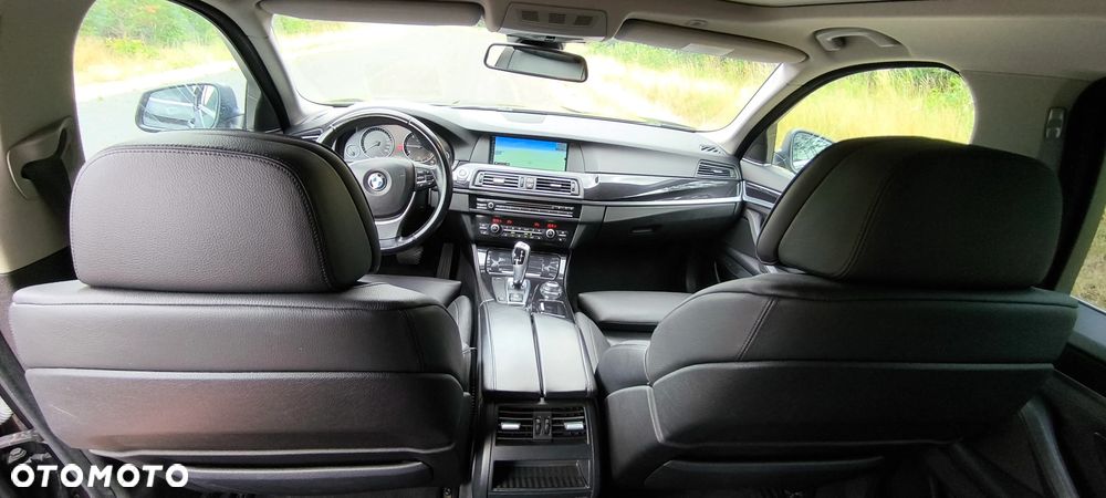 BMW Seria 5 520d - 8