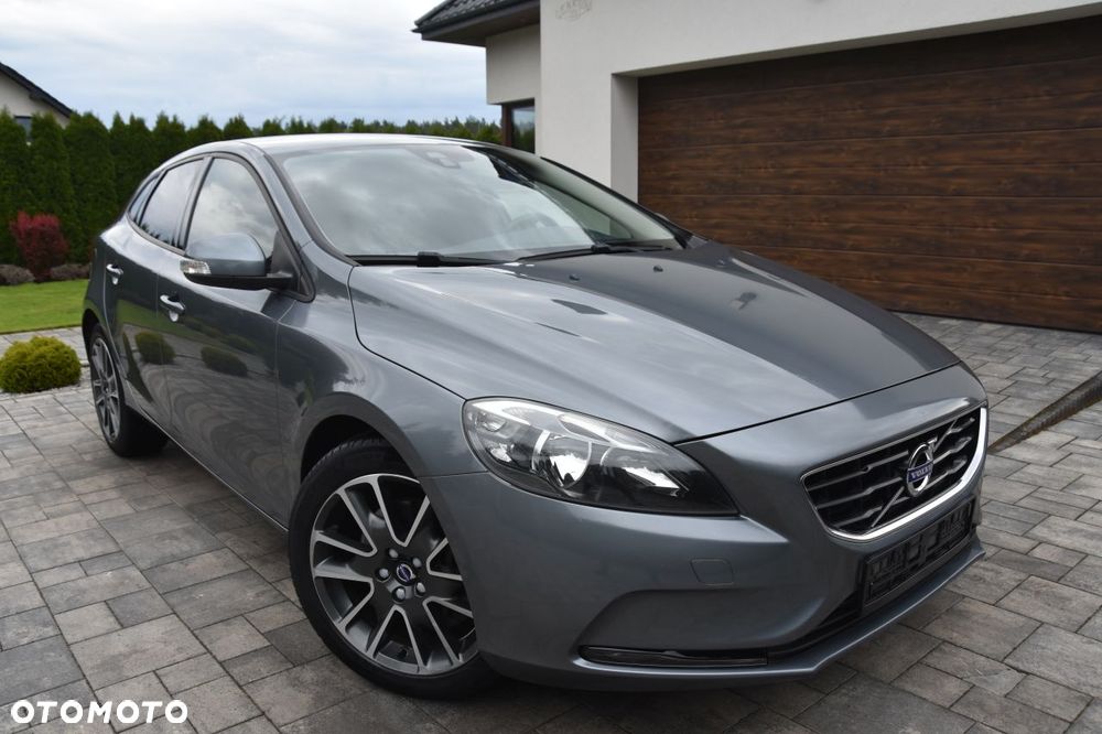 Volvo V40 D2 Geartronic Momentum - 8