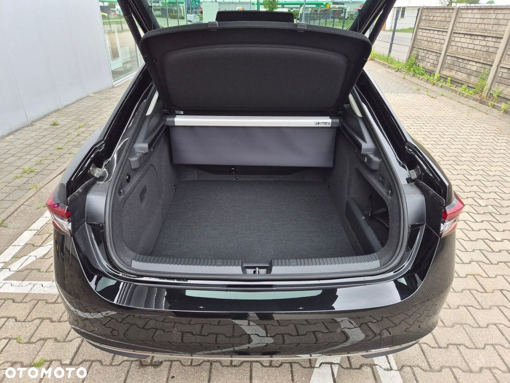 Skoda Superb 2.0 TDI SCR 4x4 L&K DSG - 23