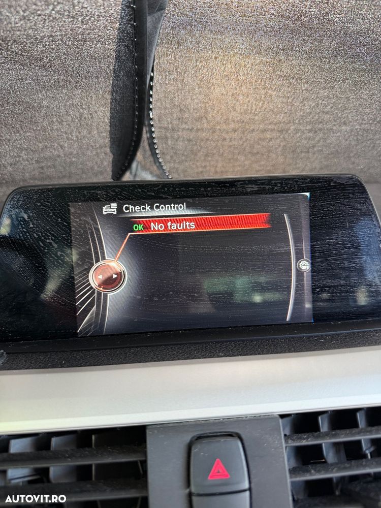 BMW Seria 3 320d Aut. - 15