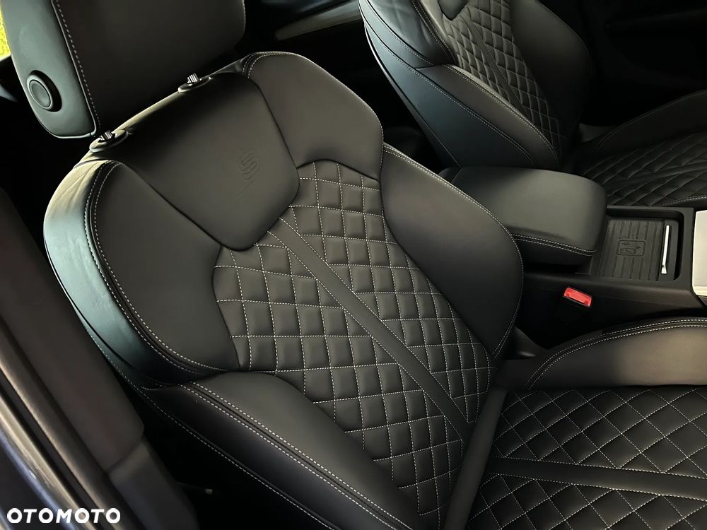 Audi Q5 40 TDI quattro S tronic S line - 2