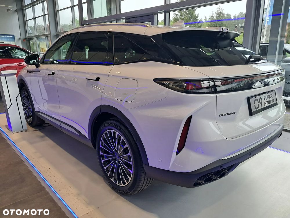 Omoda 9 1.5 Super Hybrid Exclusive AWD - 4