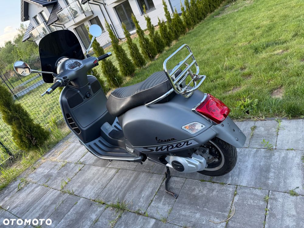 Vespa GTS - 4
