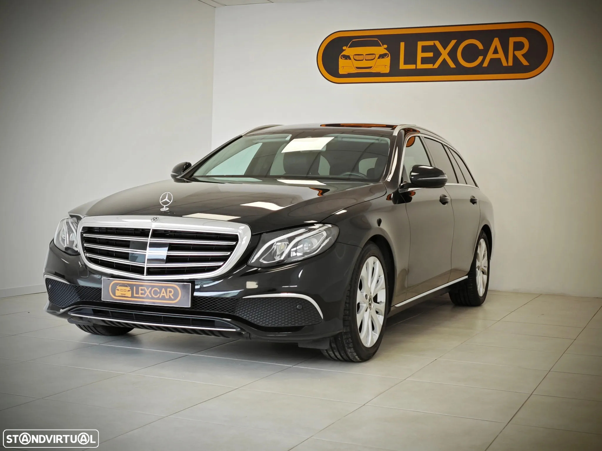 Mercedes-Benz E 220 d T 9G-TRONIC Exclusive - 24