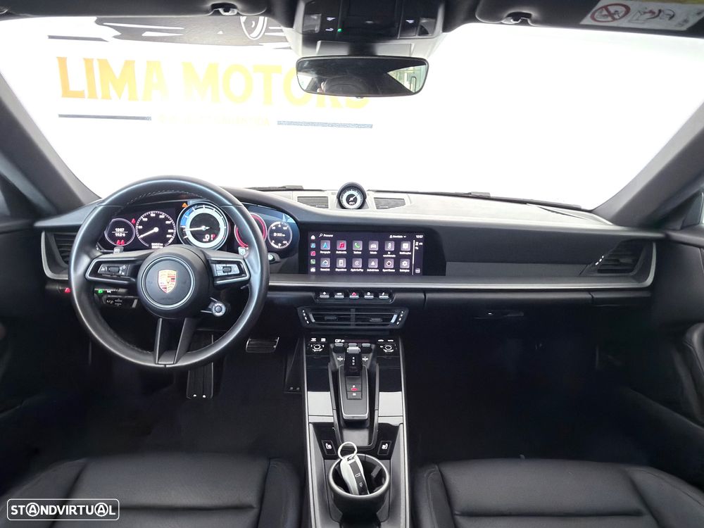 Porsche 911 (992) Carrera PDK - 19