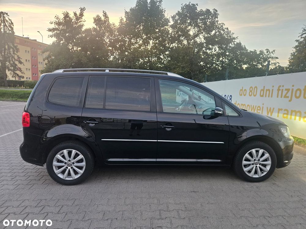 Volkswagen Touran 2.0 TDI DPF Highline - 10