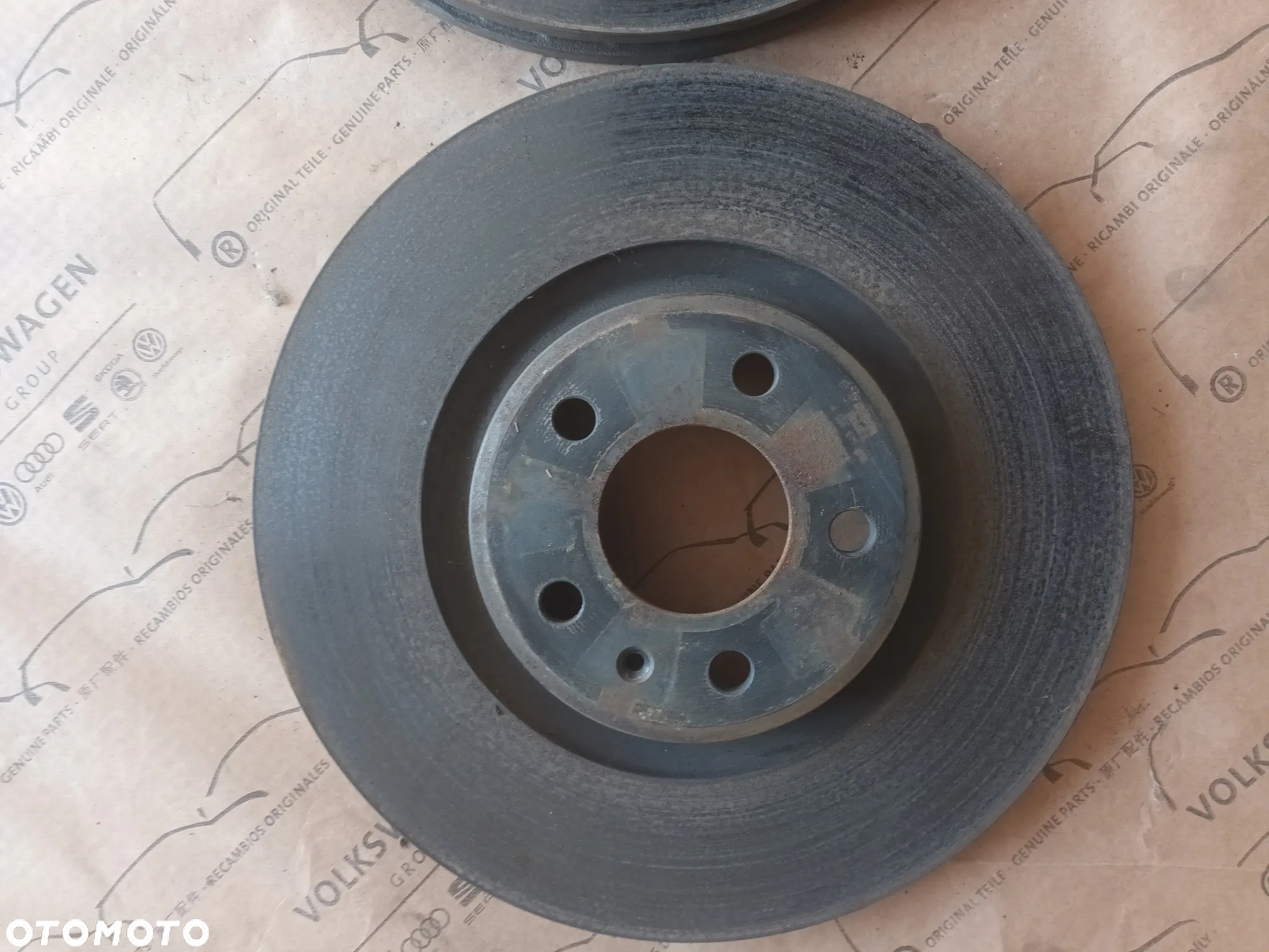 Audi A4 B9 8W komplet Tarcze Hamulcowe klocki PRZÓD 8W0615301P 338 mm 72KM - 18
