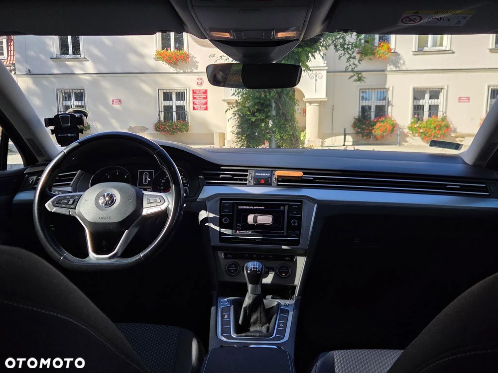 Volkswagen Passat Variant - 18