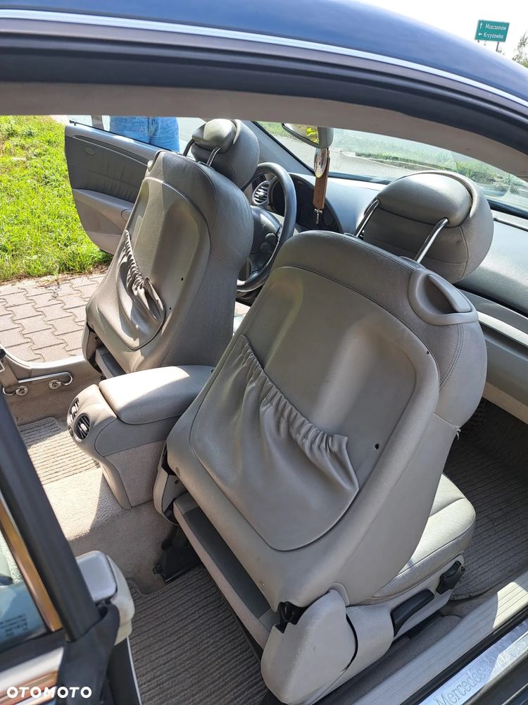 Mercedes-Benz CLK - 10