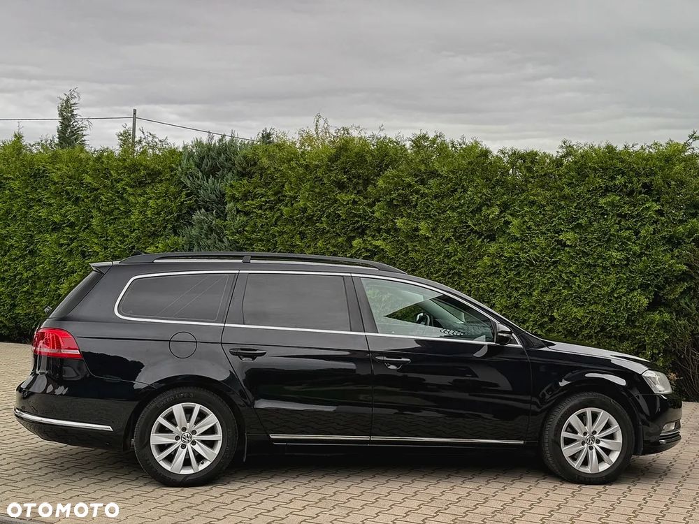 Volkswagen Passat 2.0 TDI Highline - 12
