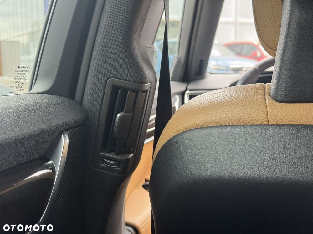 Volvo S90 - 31