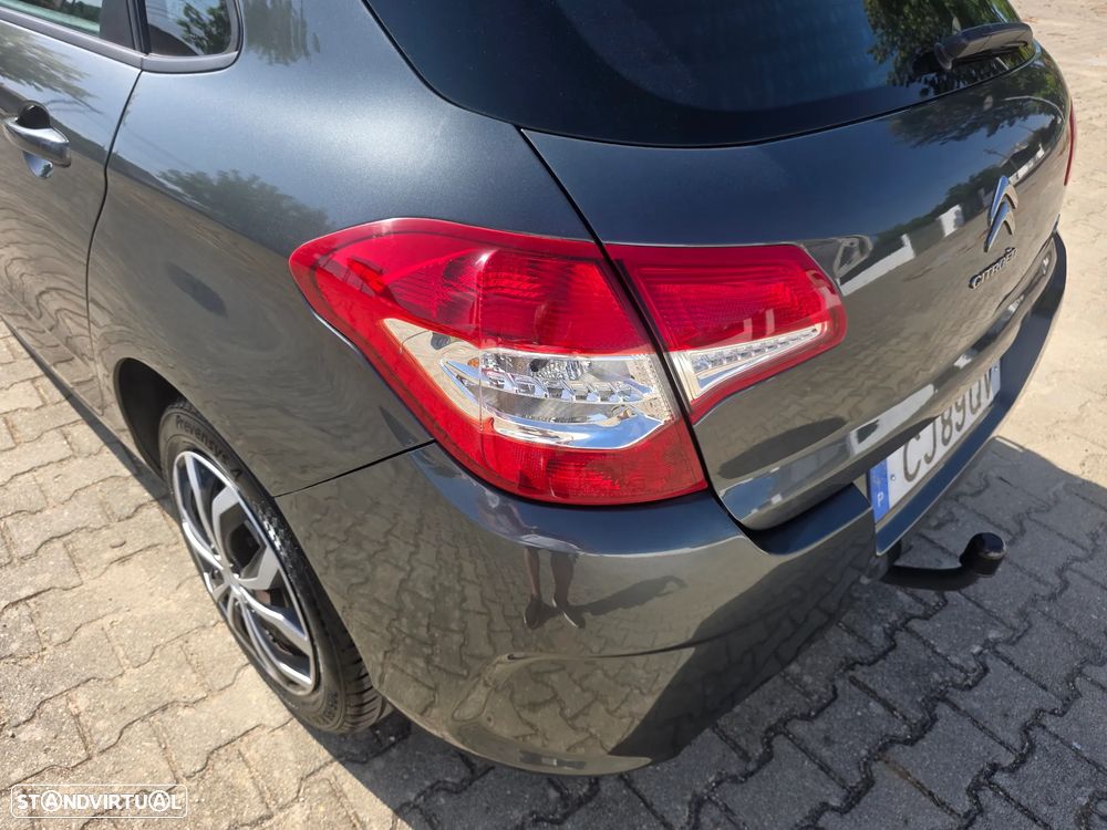 Citroën C4 VTi 95 Attraction - 24