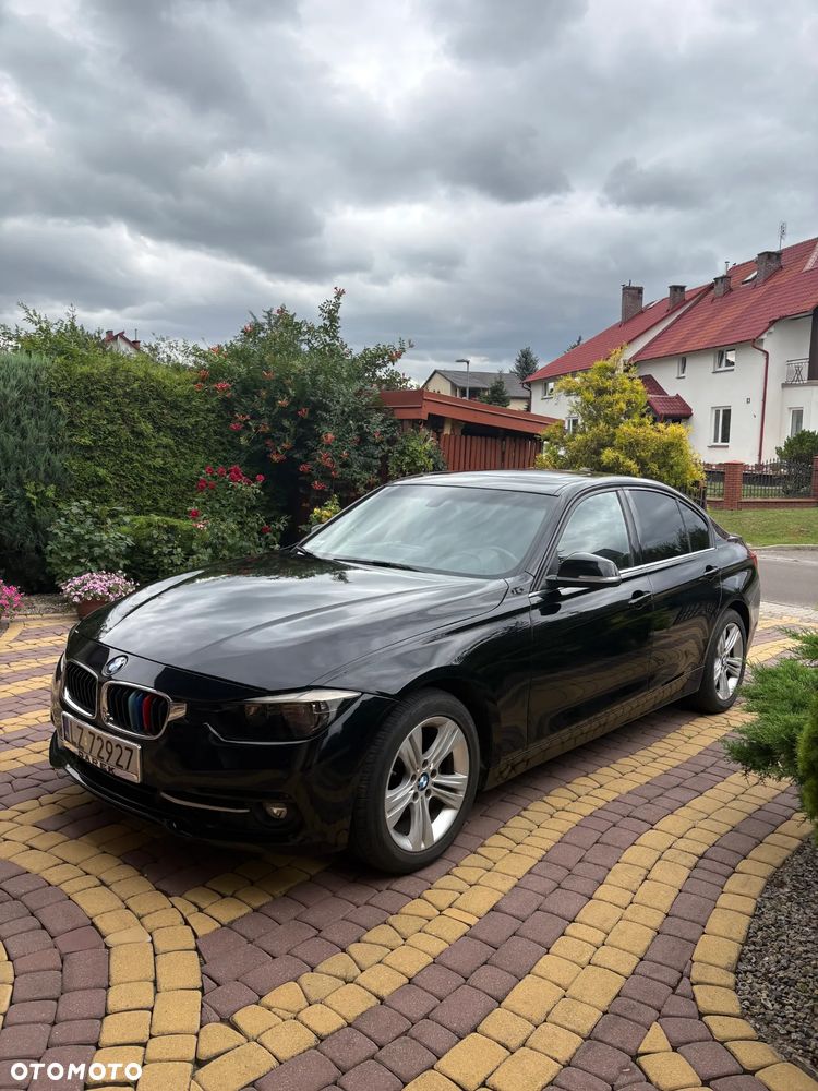 BMW Seria 3 328i Luxury Line - 1