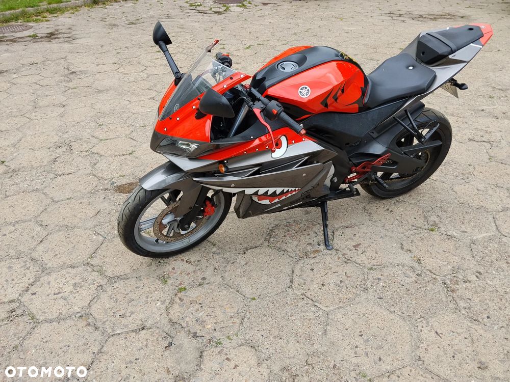 Yamaha YFZ - 11