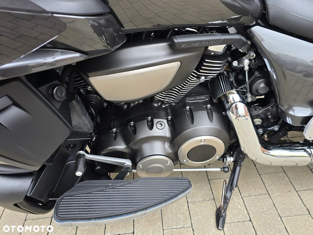 Yamaha Venture - 13