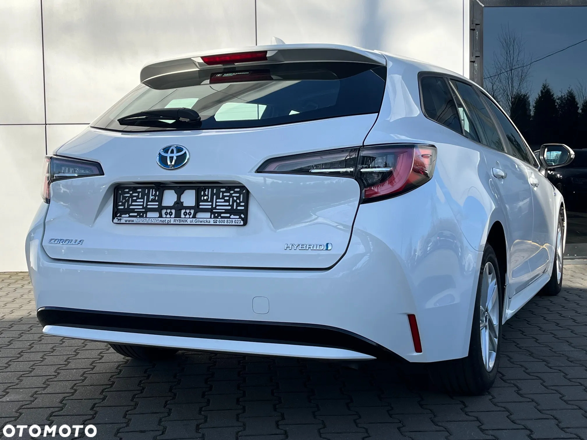 Toyota Corolla 1.8 Hybrid Comfort - 7