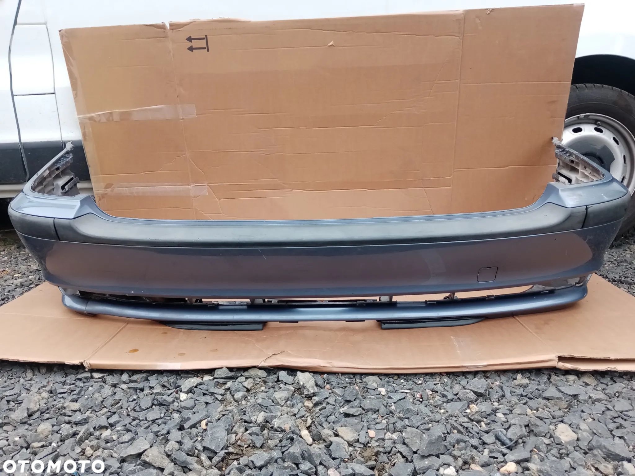 Zderzak tył tylny belka BMW 3 E46 Kombi - 1