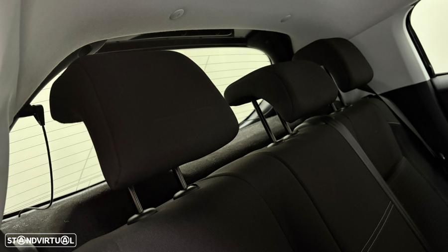 Peugeot 208 1.2 PureTech Allure - 23