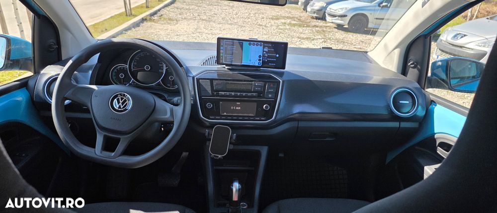 Volkswagen up! - 8