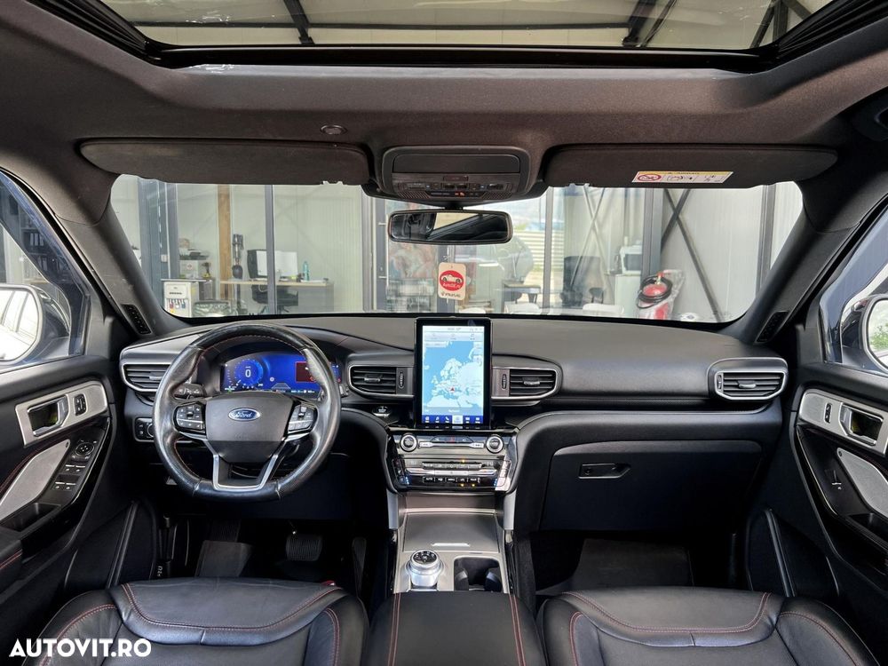 Ford Explorer - 8