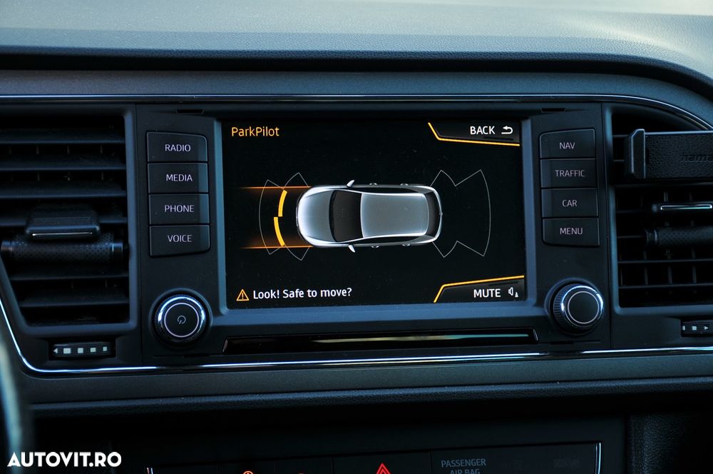 Seat Leon 2.0 TDI DPF Start&Stop DSG FR - 20