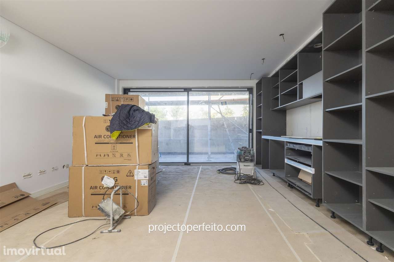 Apartamento T2 Venda em São Félix da Marinha,Vila Nova de Gaia - Grande imagem: 2/60