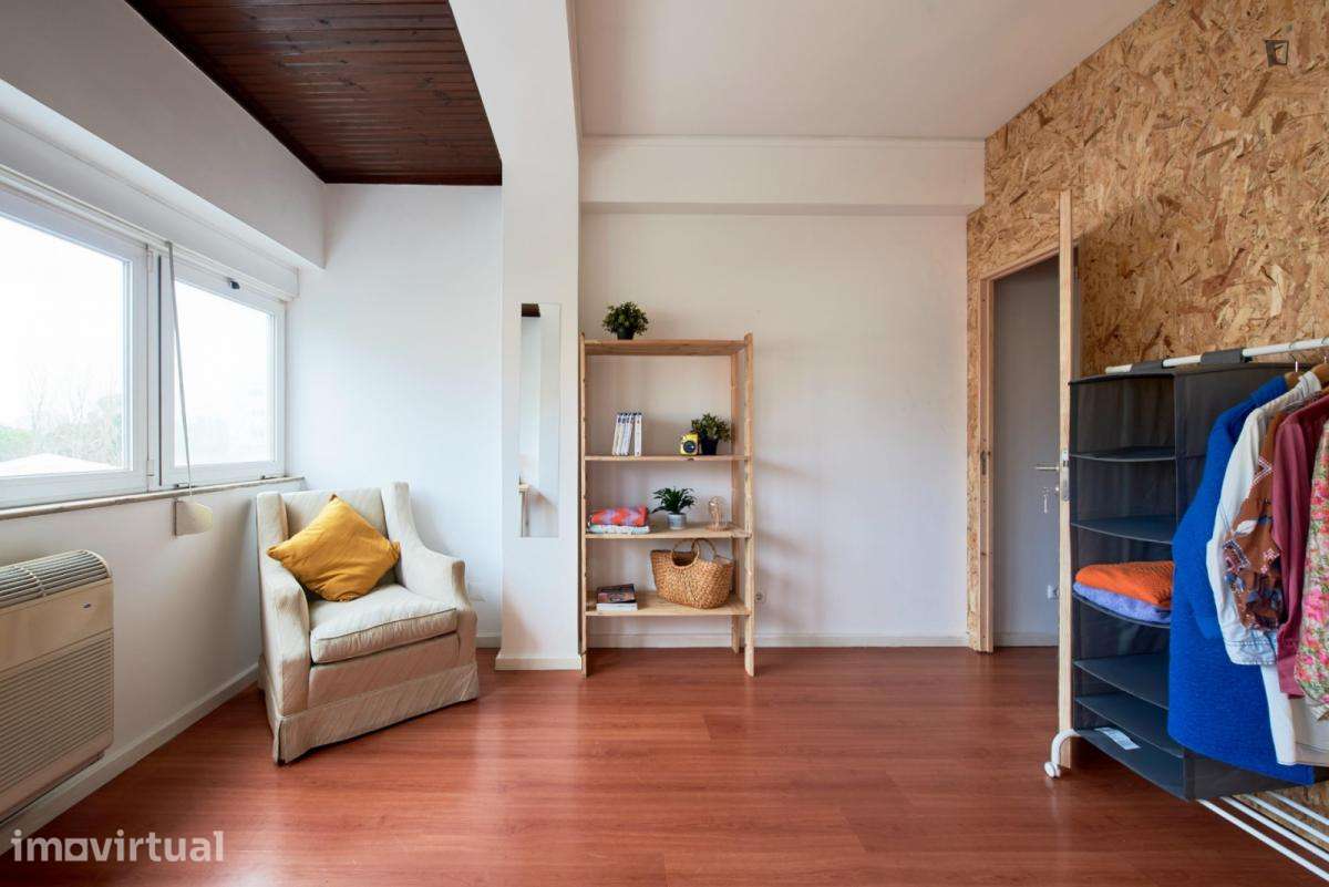 Quarto - localizado em Lumiar Lisbon - Grande imagem: 2/26