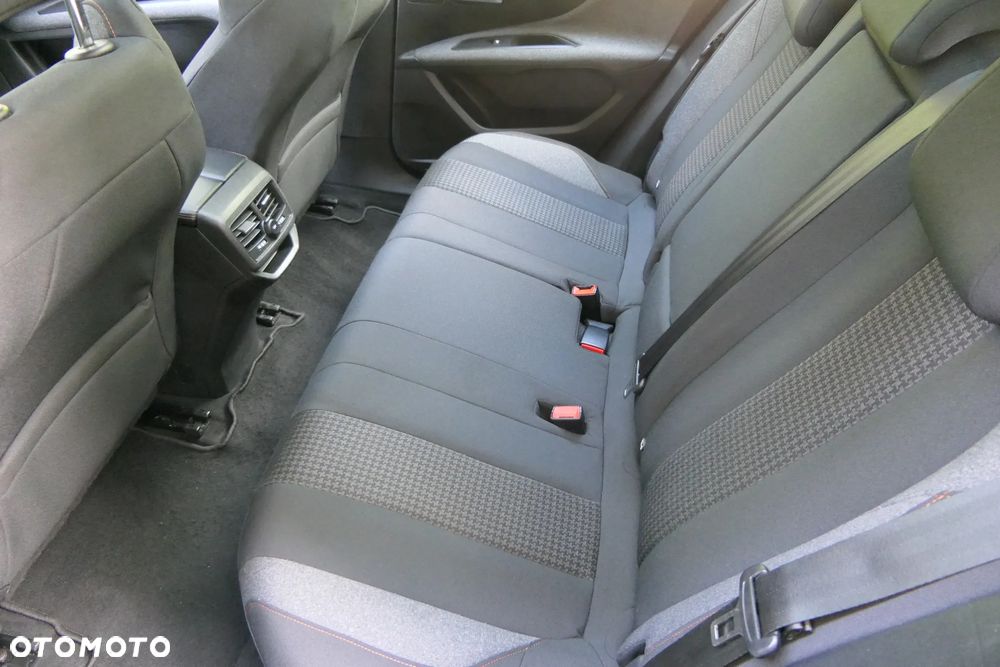 Peugeot 3008 BlueHDi 130 Stop & Start Active Business-Paket - 22