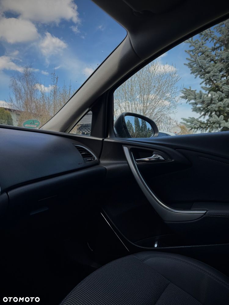 Opel Astra 1.4 T Cosmo - 16