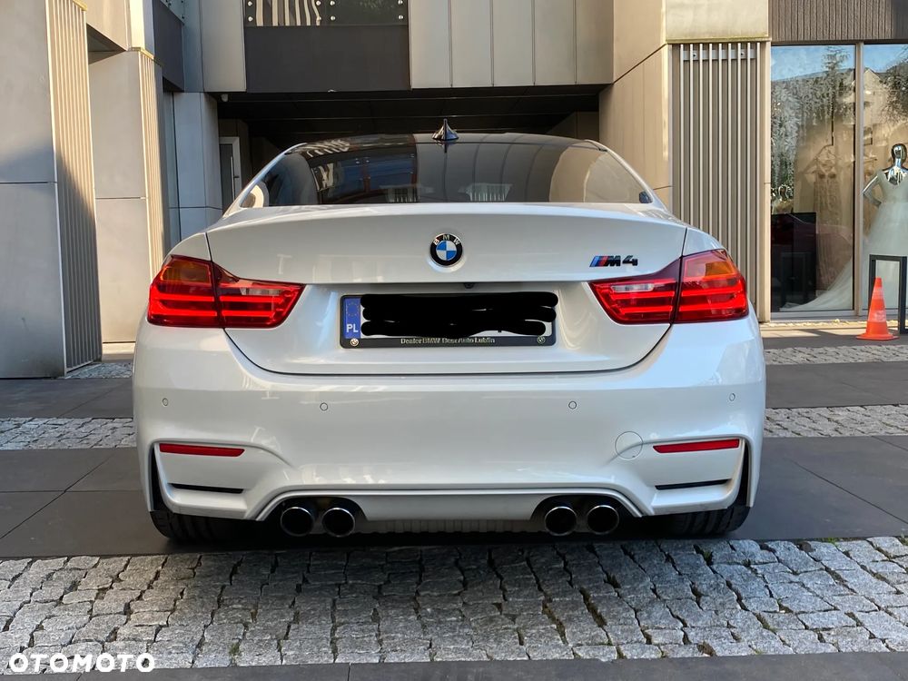 BMW M4 - 5