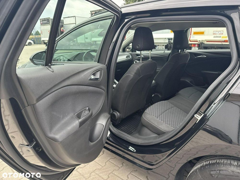 Opel Astra V 1.4 T Edition S&S - 14