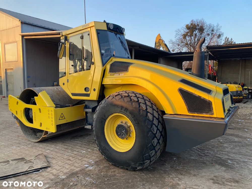 Bomag BW213DH-4, 2012 ROK, 5500 MTH, Z NIEMIEC, SUPER STAN - 8