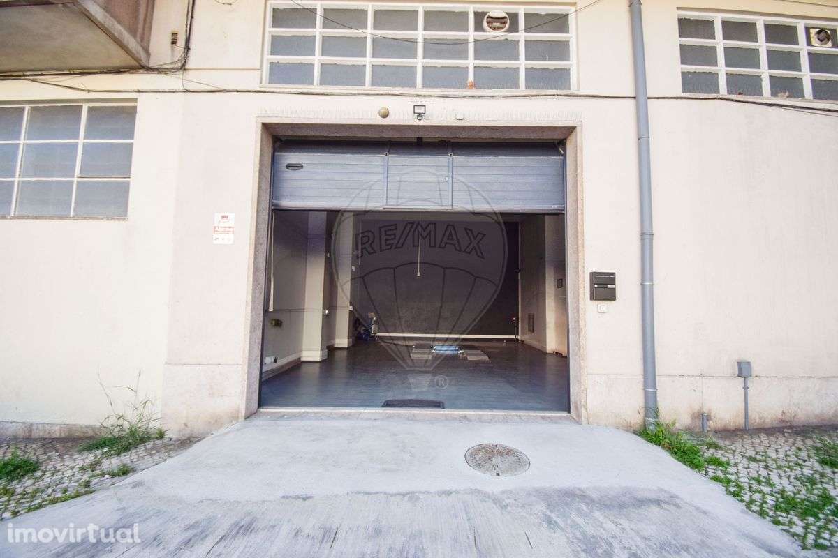 Armazém  para arrendamento - Grande imagem: 2/18