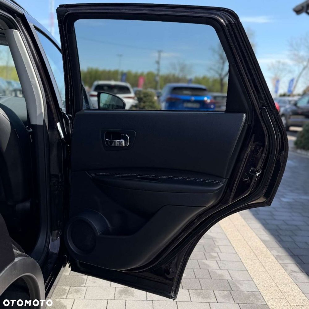 Nissan Qashqai 1.6 DCi ALL-MODE 4x4i TEKNA - 31